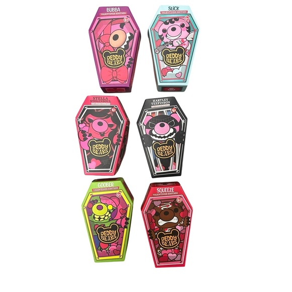 NEW SEALED SET 6 DEDDY BEARS 5" Coffin Plush Target Exclusive& Valentine Edition - Picture 1 of 14